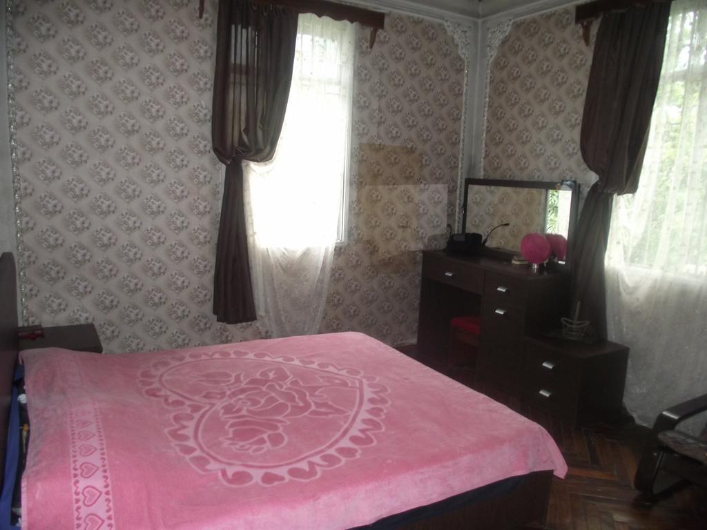 Guest House Temuri 巴统 外观 照片