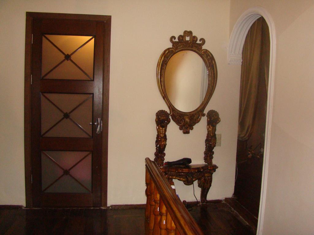 Guest House Temuri 巴统 外观 照片